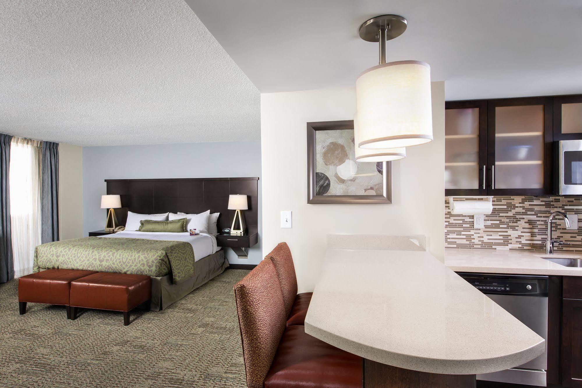 Staybridge Suites Atlanta - Midtown By Ihg Buitenkant foto